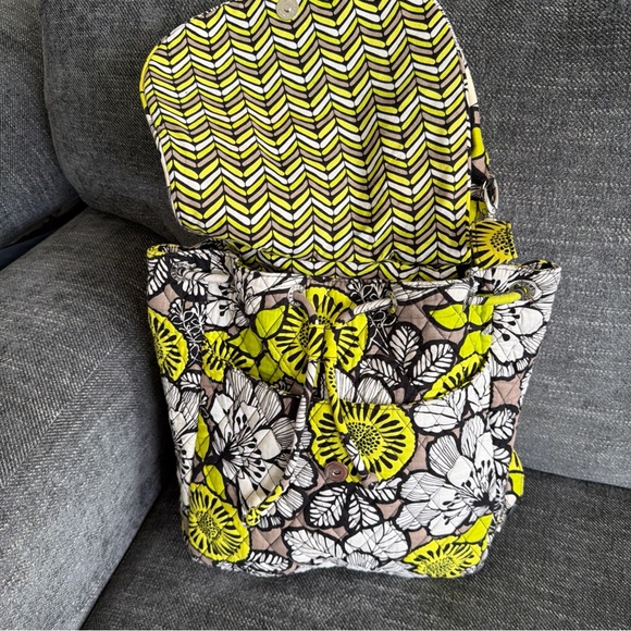 Vera Bradley Change it Up Backpack Tote:Wallet Black/Yellow Retired Island Bloom - Picture 4 of 11